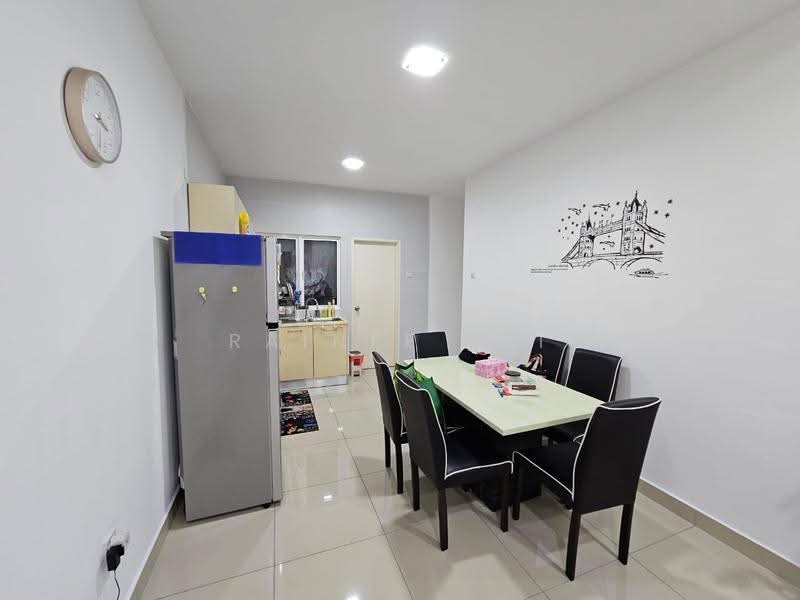 Apartment for Sale at Horizon Residence (Dwi Mutiara) - Rainee Lai - Dining Room - PropertyGuru.com.my