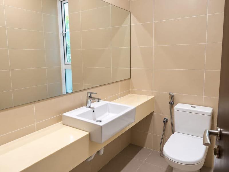 Rumah Banglo untuk Dijual di Bukit Jelutong (Shah Alam) - Lilian Ee - Bathroom - PropertyGuru.com.my