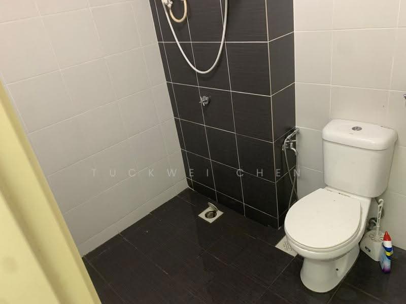 Kediaman Servis untuk Disewa di Maxim Residences - TuckWei Chen - Bathroom - PropertyGuru.com.my
