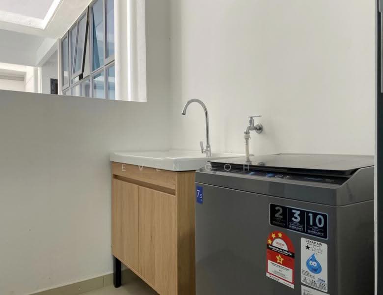 Condominium for Rent at Queens Residences Q2 @ Queens Waterfront - Even Goh - Yard - PropertyGuru.com.my