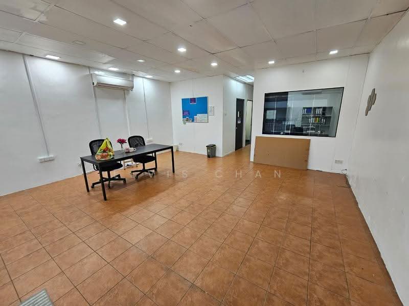 Pejabat untuk Disewa di Damansara Damai (Damansara Damai) - Levis Chan - Interior - PropertyGuru.com.my