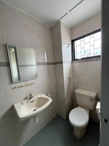 Terraced House for Rent in Batu 9 (Cheras) - DC Leong - Bathroom - PropertyGuru.com.my