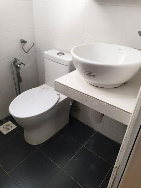 Service Residence for Rent at Beverly Tower @ Plaza Medan Putra - Alicia Soo - Bathroom - PropertyGuru.com.my