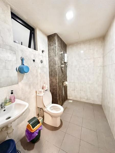 Condominium for Sale at Vista Bangi - Baxter Lim - Bathroom - PropertyGuru.com.my