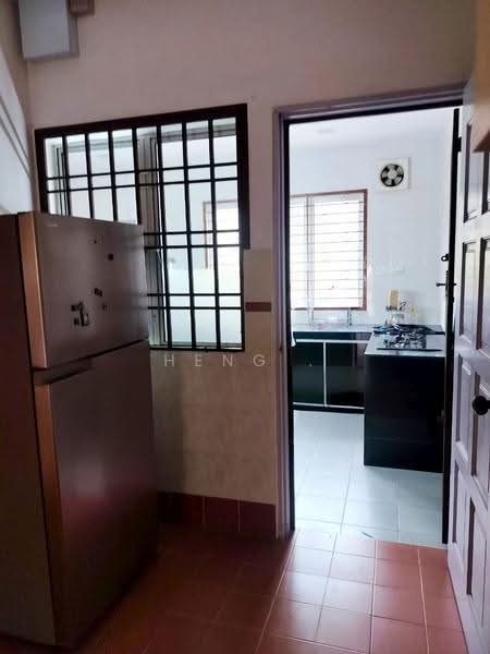 Rumah Teres 1-Tingkat untuk Disewa di Bukit Indah (Iskandar Puteri (Nusajaya)) - Heng . - Kitchen - PropertyGuru.com.my
