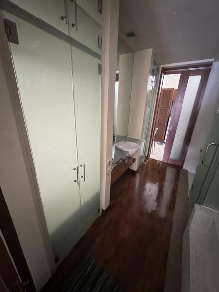 Kondominium untuk Disewa di 10 Semantan Suites - Jacky Kok - Bathroom - PropertyGuru.com.my