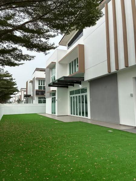 Semi-Detached House for Sale in Taman Ponderosa (Johor Bahru) - Kok Hui - Exterior - PropertyGuru.com.my