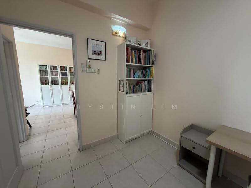 Condominium for Sale at Lakes Condominiums / Pangsapuri Tasik - Krystin Lim - Study - PropertyGuru.com.my