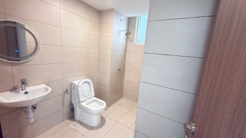 Service Residence for Rent at Vista Tiara (MBW Bay) - JP Lee - Bathroom - PropertyGuru.com.my