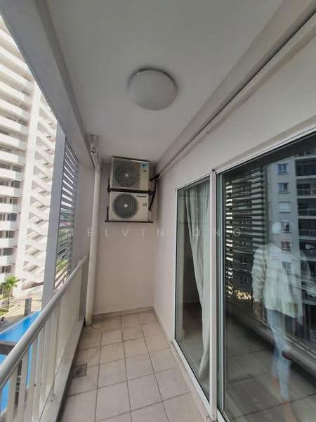 Kondominium untuk Dijual di Cova Suites - Melvin Ong - Balcony - PropertyGuru.com.my