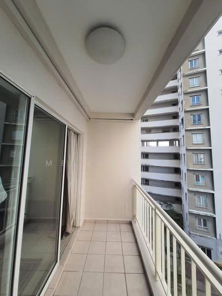 Kondominium untuk Dijual di Cova Suites - Melvin Ong - Balcony - PropertyGuru.com.my