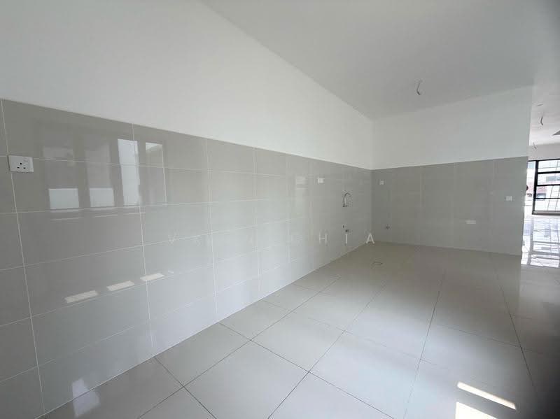 2-storey Terraced House for Sale in Eco Botanic (Iskandar Puteri (Nusajaya)) - Vken Chia - Kitchen - PropertyGuru.com.my