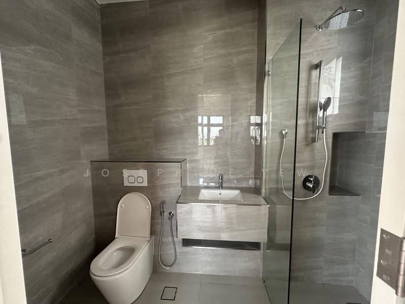 Cluster House for Sale in Taman Ekoflora (Johor Bahru) - Josephine Yew - Bathroom - PropertyGuru.com.my