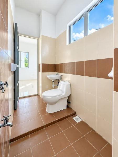 Bungalow House for Sale in Ambangan Heights (Sungai Petani) - Derrick Ng - Bathroom - PropertyGuru.com.my