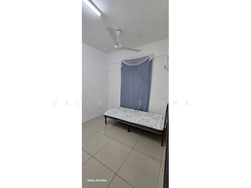 Service Residence for Rent at Silk Residence - Valerie Venna Hee - Bedroom - PropertyGuru.com.my