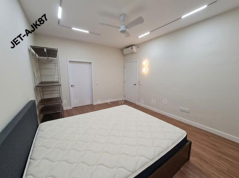 Condominium for Rent at Tuai Timur - Andrew Ang - Bedroom - PropertyGuru.com.my