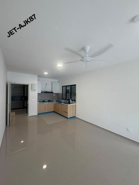 Kediaman Servis untuk Disewa di Hana @ Eco Ardence - Andrew Ang - Kitchen - PropertyGuru.com.my