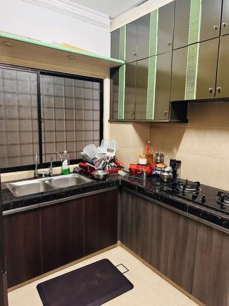 Apartment for Sale at Desa View Towers - Kelly Chua - Kitchen - PropertyGuru.com.my