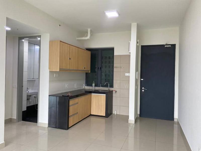 Kediaman Servis untuk Dijual di Univ 360 Place - Ken Liew - Kitchen - PropertyGuru.com.my