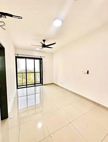 Service Residence for Sale at Parkland Residence @ Kajang 2 - Baxter Lim - Living Room - PropertyGuru.com.my