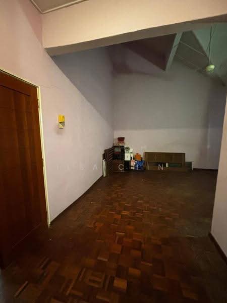 Rumah Teres 2-Tingkat untuk Dijual di Taman Ungku Tun Aminah (Skudai) - ILSA CHIN - Living Room - PropertyGuru.com.my
