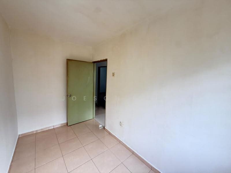 Flat for Sale at Rumah Pangsa Saga (Saga Suria) - joeson ang - Interior - PropertyGuru.com.my