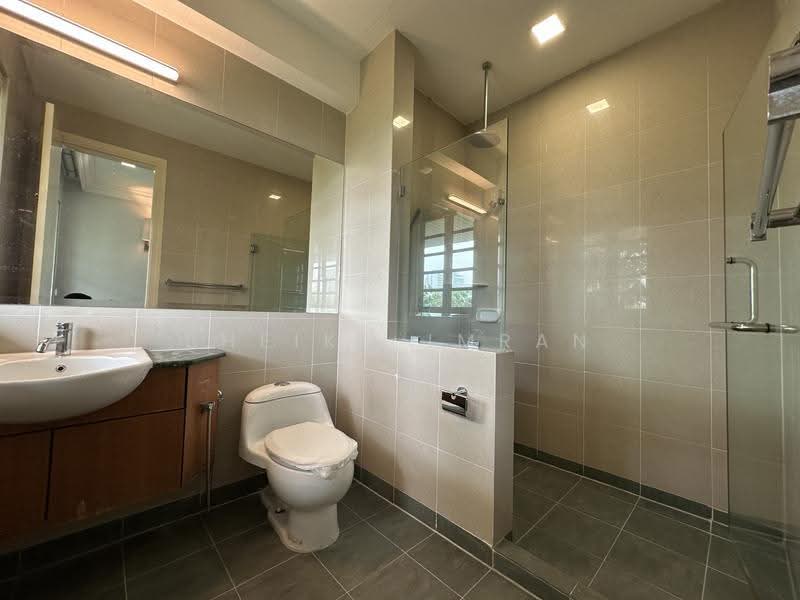 Bungalow House for Rent in Ampang Hilir (Ampang) - Sheikh Imran - Bathroom - PropertyGuru.com.my