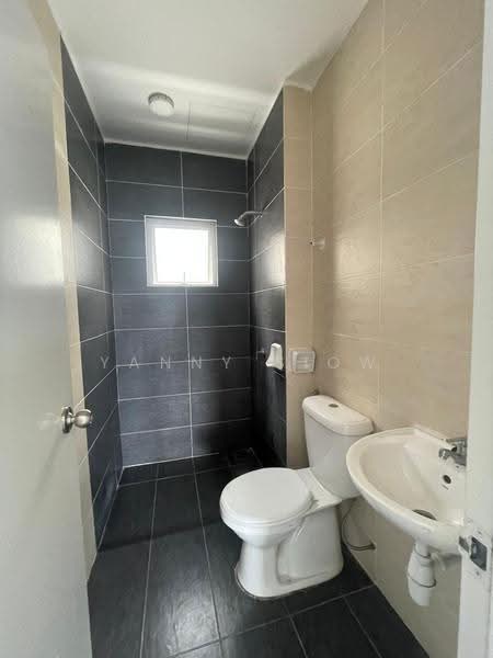 Kondominium untuk Disewa di Residensi Wangsa Meranti - Yanny Siow - Bathroom - PropertyGuru.com.my
