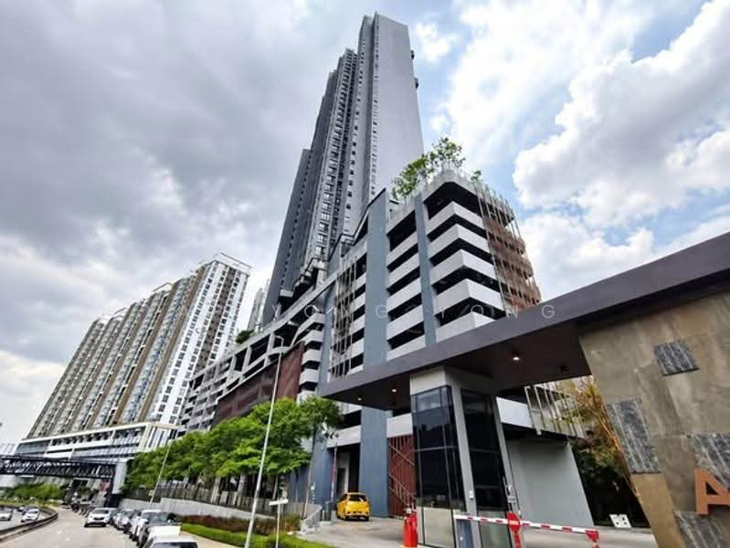 Service Residence for Sale at Kenwingston Avenue - Yap Yong Yong - Exterior - PropertyGuru.com.my
