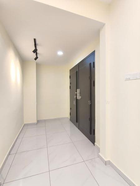 Rumah Teres 2-Tingkat untuk Dijual di Taman Daya (Johor Bahru) - Valerie Saw - Entrance - PropertyGuru.com.my