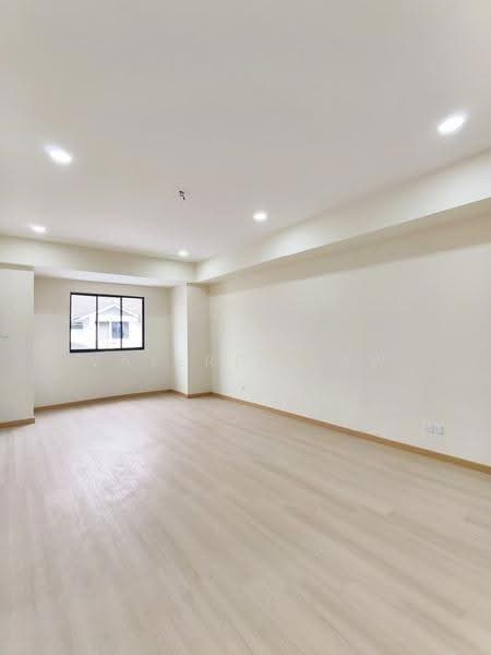 Rumah Teres 2-Tingkat untuk Dijual di Taman Daya (Johor Bahru) - Valerie Saw - Living Room - PropertyGuru.com.my