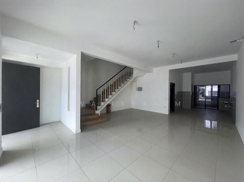 Rumah Teres 2-Tingkat untuk Dijual di Dengkil (Selangor) - Hawa Ibrahim - PropertyGuru.com.my