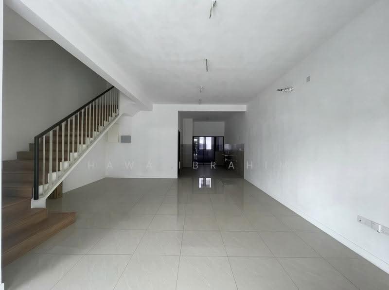 Rumah Teres 2-Tingkat untuk Dijual di Dengkil (Selangor) - Hawa Ibrahim - PropertyGuru.com.my
