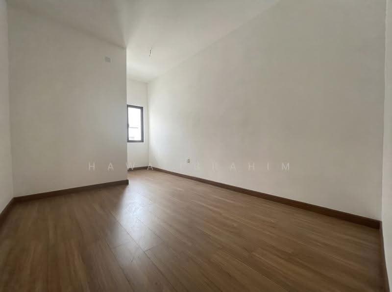 Rumah Teres 2-Tingkat untuk Dijual di Dengkil (Selangor) - Hawa Ibrahim - PropertyGuru.com.my