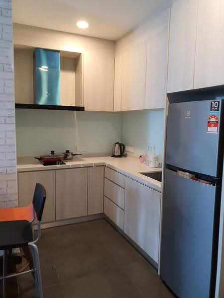 Apartment for Rent at V Residence Suites @ Sunway Velocity - Billy Tan - Kitchen - PropertyGuru.com.my