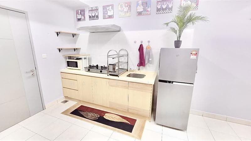Kediaman Servis untuk Dijual di Tiara Imperio Residence - Baxter Lim - Kitchen - PropertyGuru.com.my
