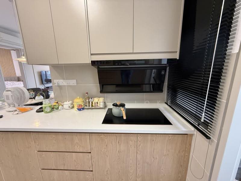 Kediaman Servis untuk Dijual di The Pulse Residence - Calvin Loke - Kitchen - PropertyGuru.com.my