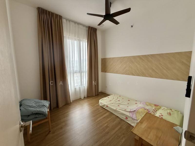 Kediaman Servis untuk Dijual di The Pulse Residence - Calvin Loke - Bedroom - PropertyGuru.com.my