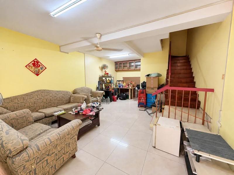 2.5-storey Terraced House for Sale in Taman Sri Sinar (Segambut) - Eliz Chan - Living Room - PropertyGuru.com.my