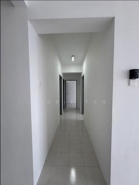Apartment for Rent at PANGSAPURI CENDERA 2 - Robbie Tan - Corridor - PropertyGuru.com.my