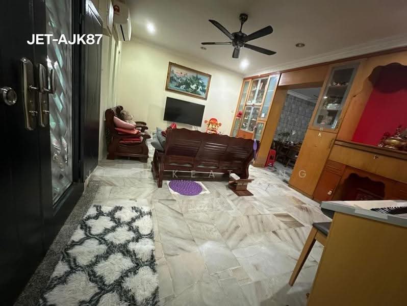 2-storey Terraced House for Sale in Taman Sentosa Perdana (Klang) - Andrew Ang - Living Room - PropertyGuru.com.my