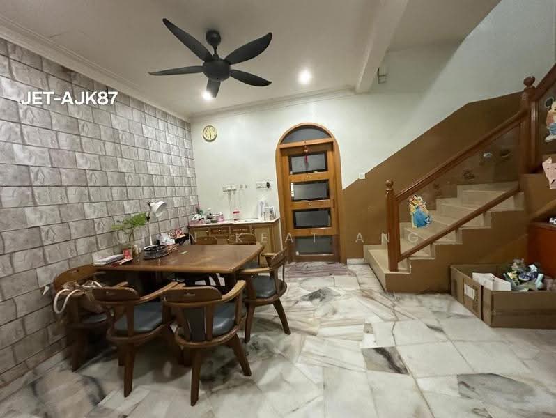 2-storey Terraced House for Sale in Taman Sentosa Perdana (Klang) - Andrew Ang - Dining Room - PropertyGuru.com.my