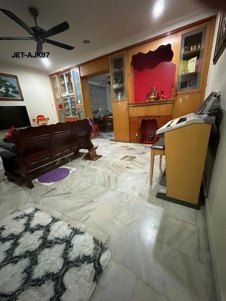 2-storey Terraced House for Sale in Taman Sentosa Perdana (Klang) - Andrew Ang - Living Room - PropertyGuru.com.my