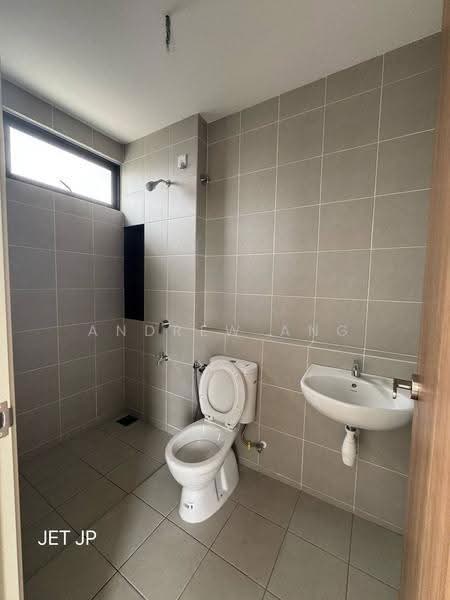 2-storey Terraced House for Sale in Bandar Bukit Raja (Klang) - Andrew Ang - Bathroom - PropertyGuru.com.my