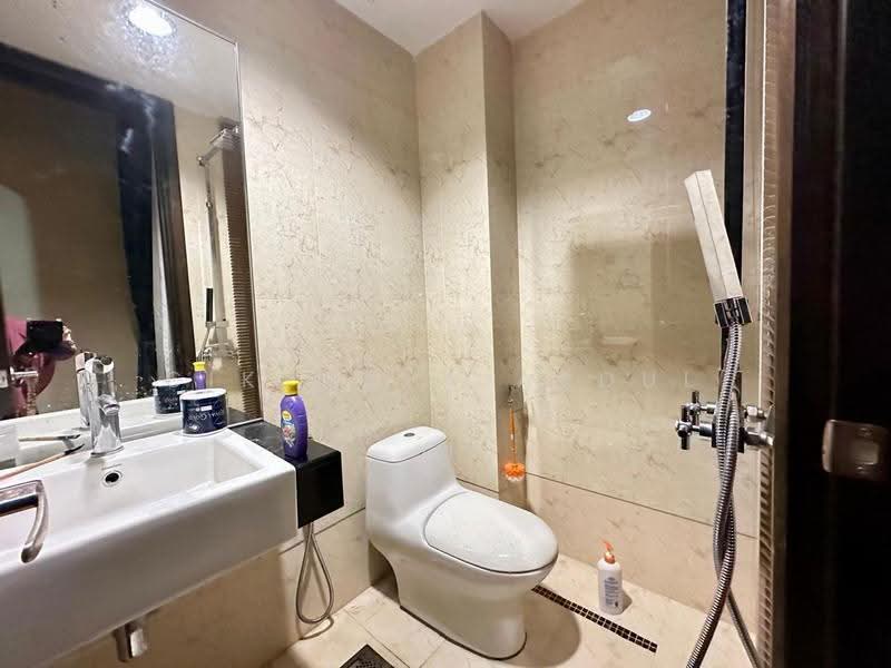 Semi-Detached House for Sale in Ampang Jaya (Ampang) - Cik Maya Abdul - Bathroom - PropertyGuru.com.my