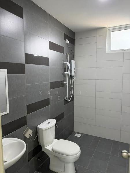 Kondominium untuk Disewa di The Sky @ Tripark - Kah Hui Teoh - Bathroom - PropertyGuru.com.my