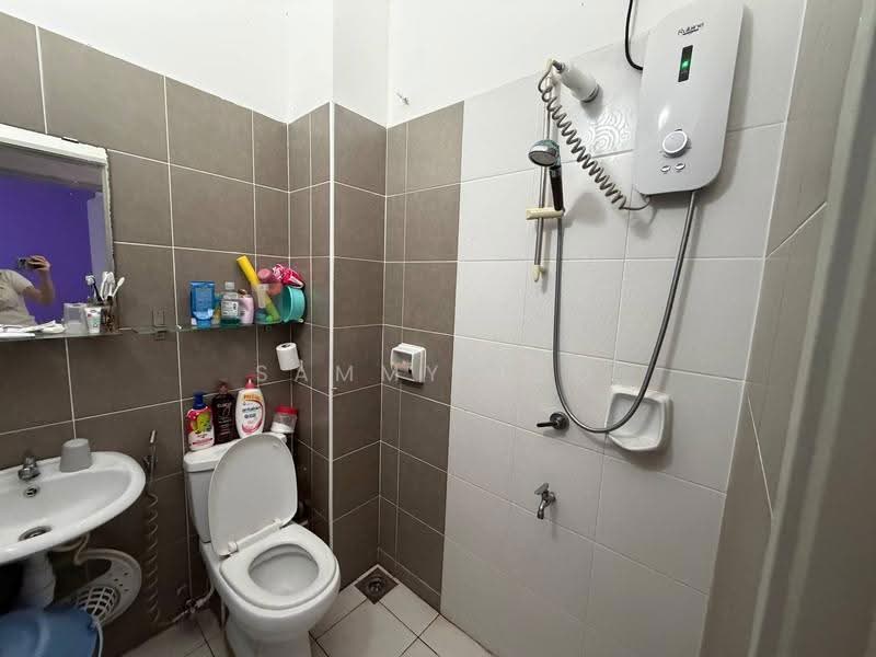 2-storey Terraced House for Sale in Setia Eco Gardens (Gelang Patah) - SAMMY TEO - Bathroom - PropertyGuru.com.my