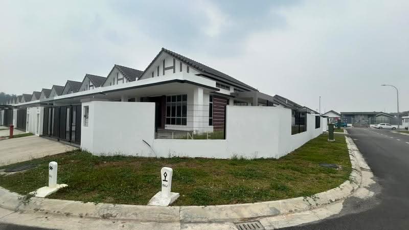 Rumah Teres 1-Tingkat untuk Dijual di Taman Impian Emas (Skudai) - Joline Lee - Exterior - PropertyGuru.com.my