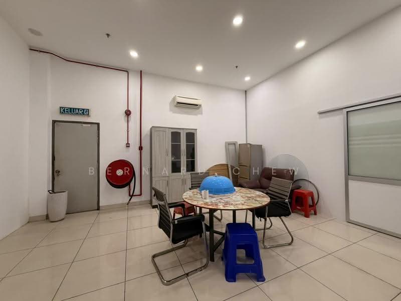 Warehouse for Rent in Bukit Minyak (Penang) - Bernard Chew - Dining Room - PropertyGuru.com.my