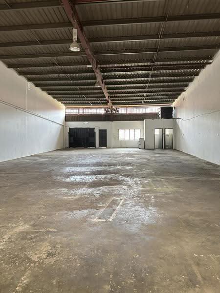 Kilang untuk Disewa di Cheras (Selangor) - Kelvin Leong - Interior - PropertyGuru.com.my
